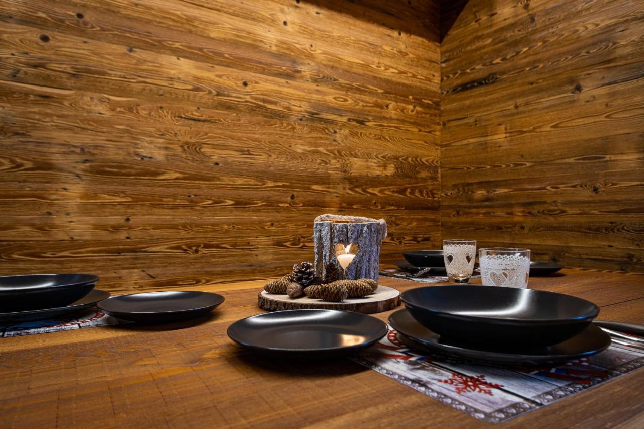 Nido Del Brenta Apartment Madonna di Campiglio Bagian luar foto