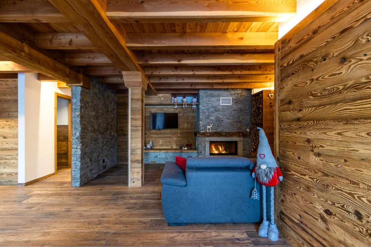 Nido Del Brenta Apartment Madonna di Campiglio Bagian luar foto