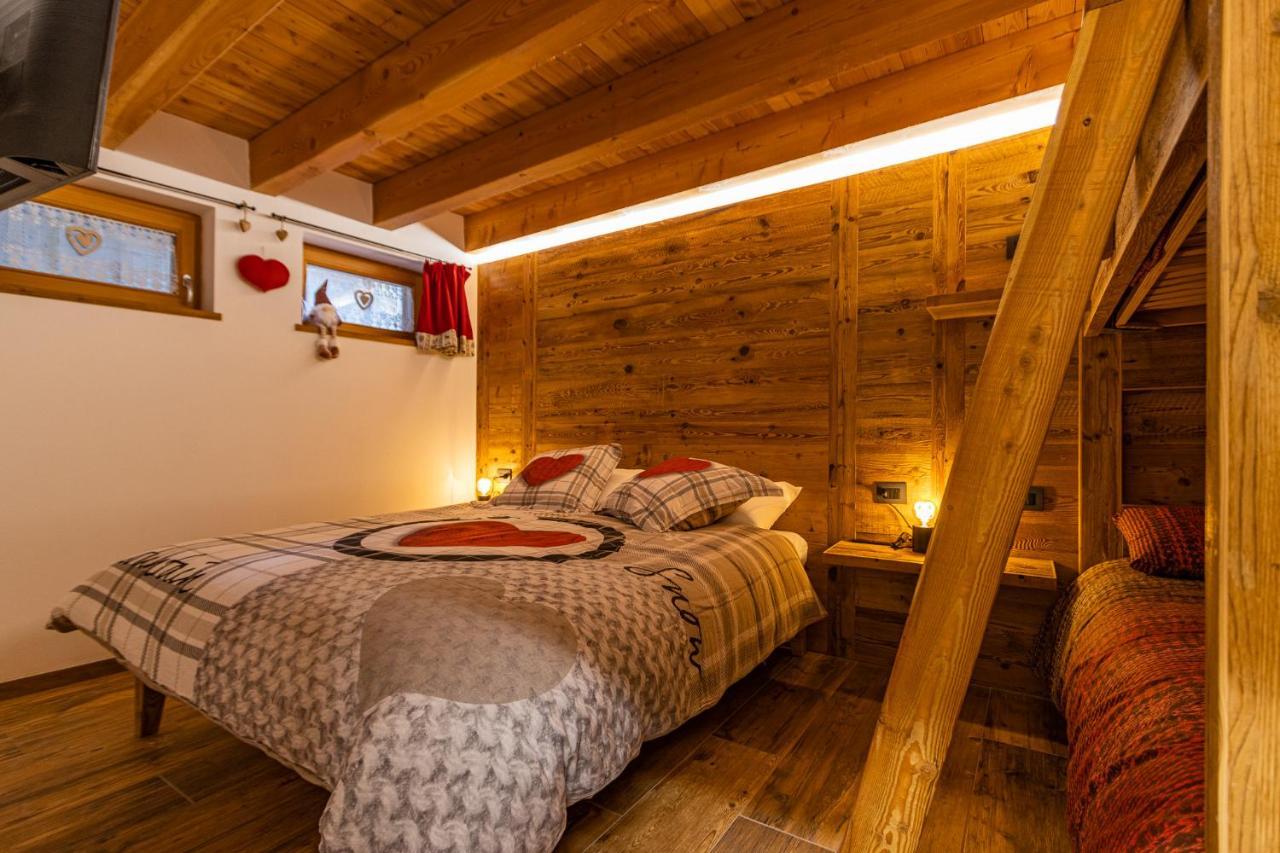 Nido Del Brenta Apartment Madonna di Campiglio Bagian luar foto