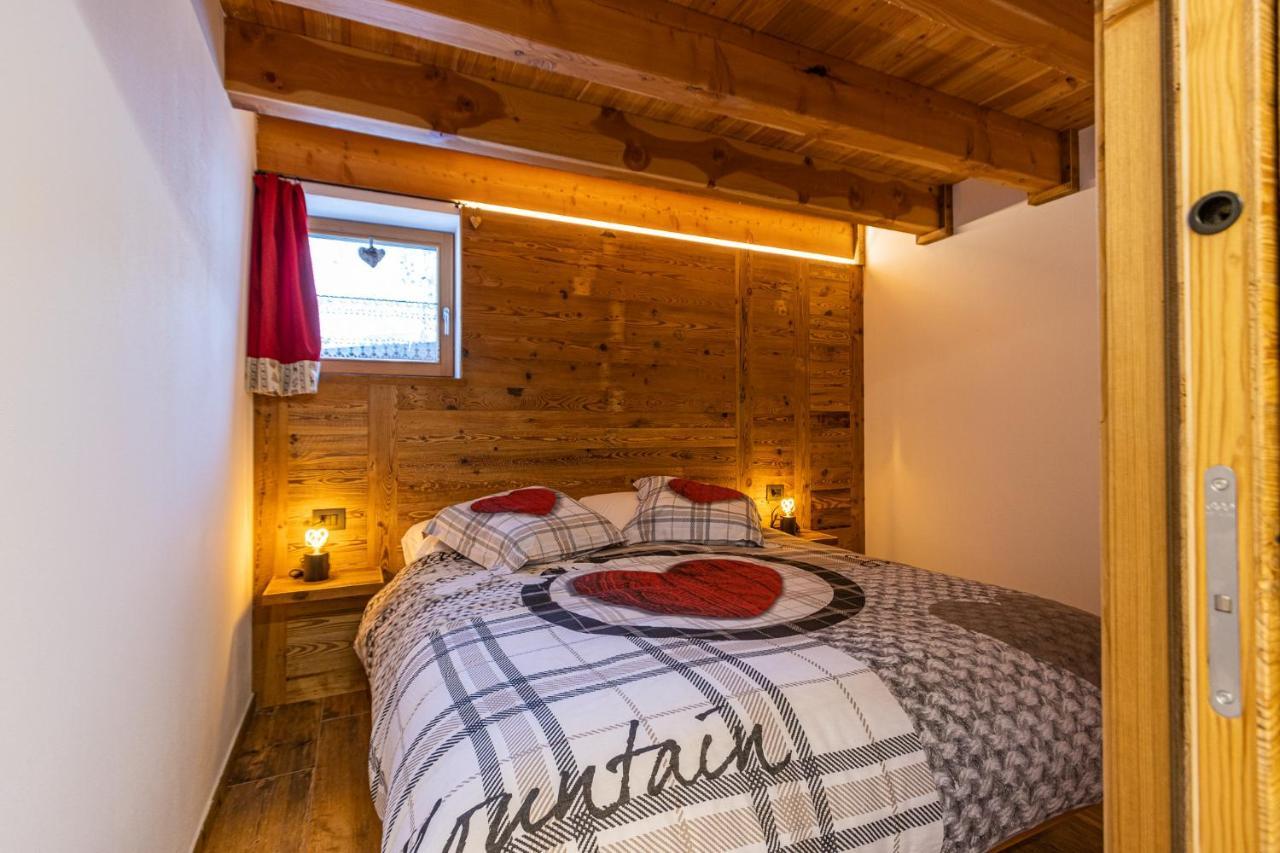 Nido Del Brenta Apartment Madonna di Campiglio Bagian luar foto