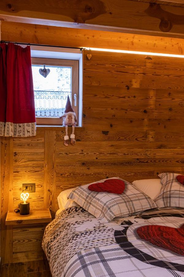 Nido Del Brenta Apartment Madonna di Campiglio Bagian luar foto