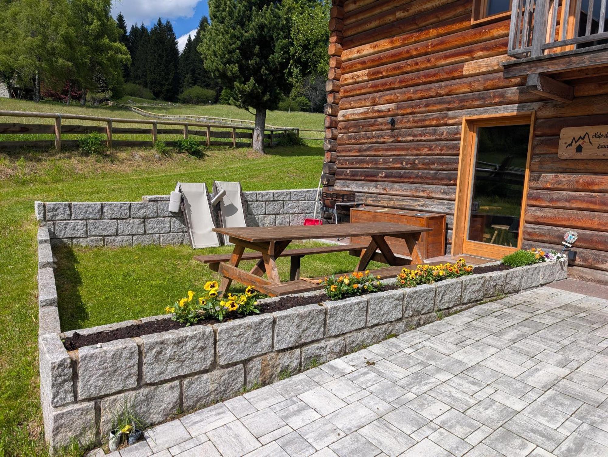 Nido Del Brenta Apartment Madonna di Campiglio Bagian luar foto